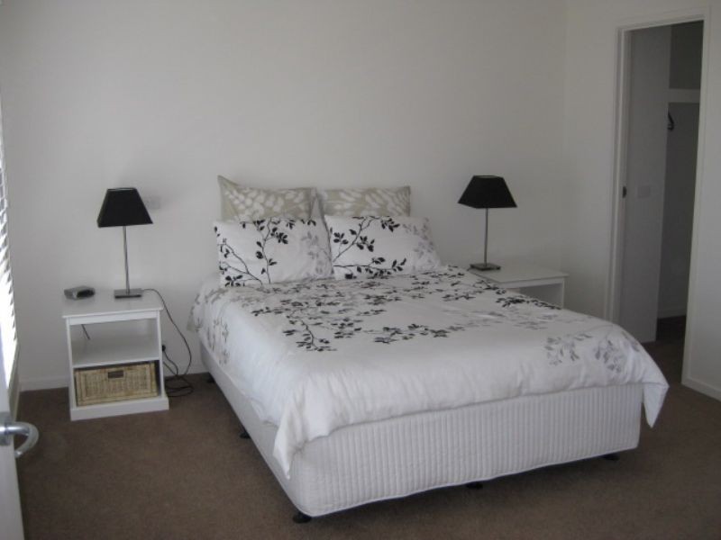 11 Wilfred Street, Rosebud VIC 3939