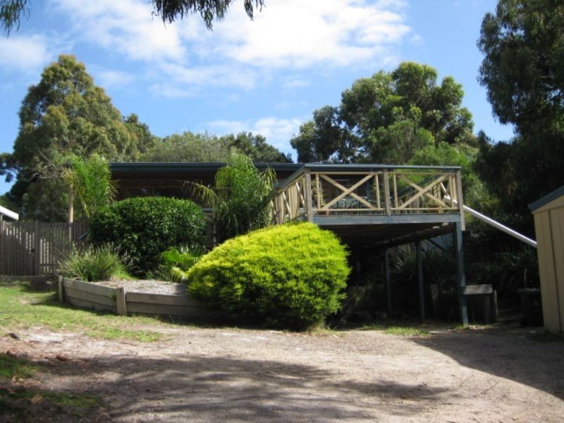 12 Warrain Avenue, Rosebud VIC 3939