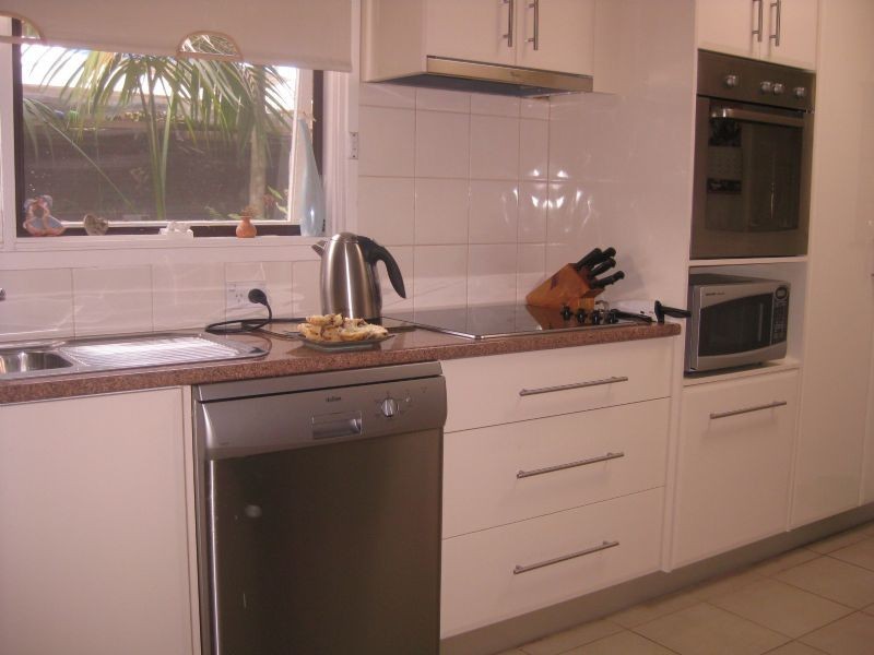 128 Foam Street, Rosebud VIC 3939