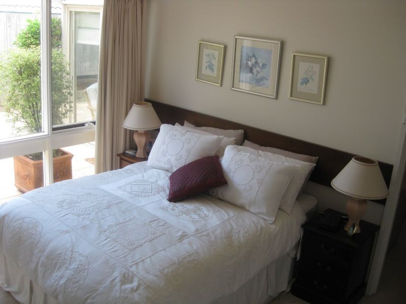 128 Foam Street, Rosebud VIC 3939