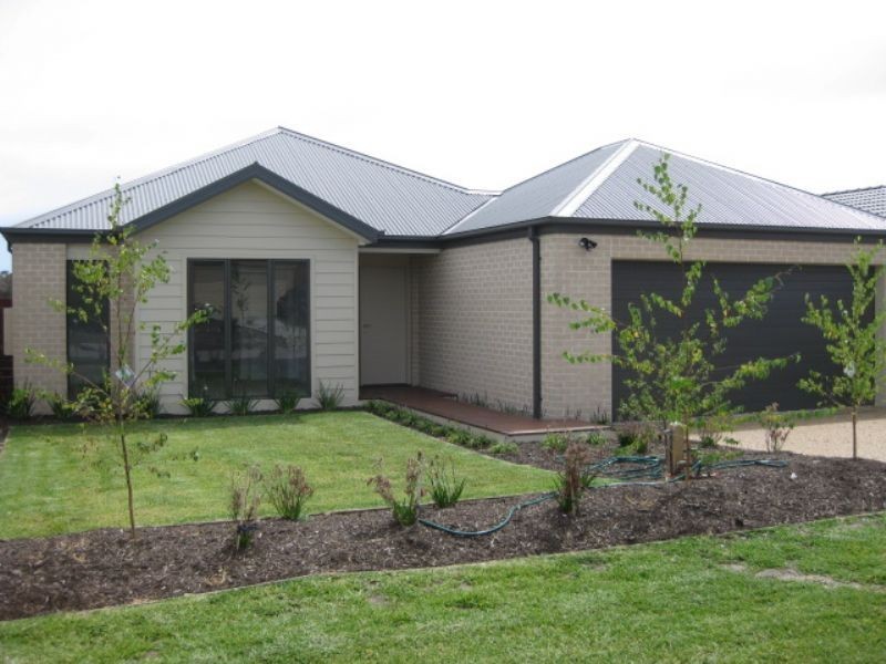 4 Forshaw Court, Rosebud VIC 3939