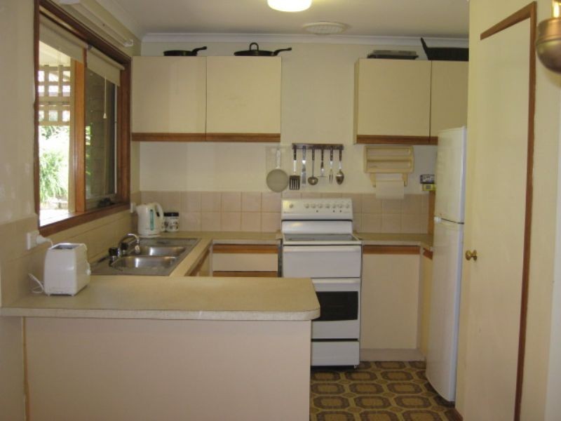 2 Bromley Street, Rosebud VIC 3939