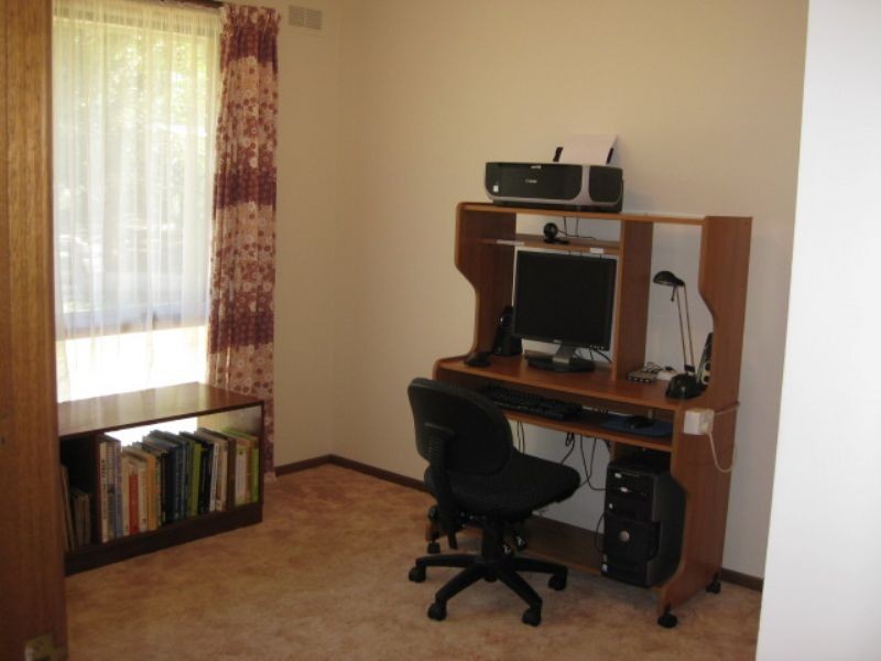 2 Bromley Street, Rosebud VIC 3939