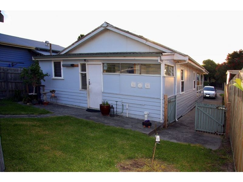 55 Fourth Avenue, Rosebud VIC 3939