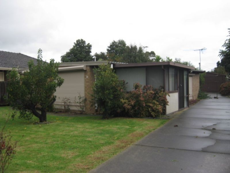 20 Woonton Street, Rosebud VIC 3939