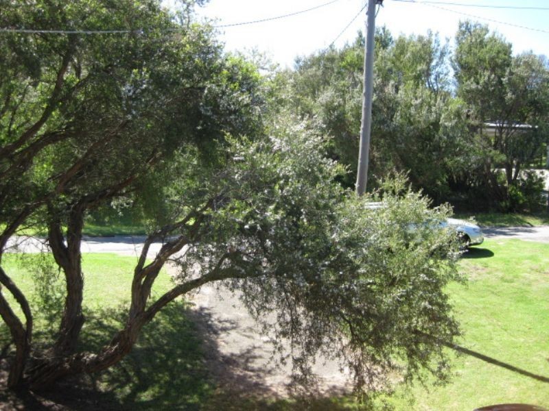 4 Roblyn Crescent, Tootgarook VIC 3941