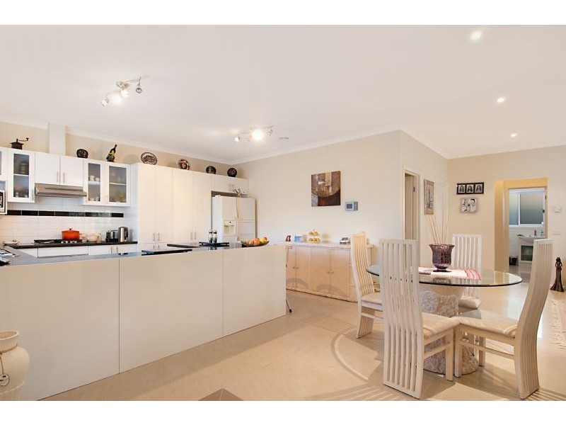 30 Hope Street, Rosebud VIC 3939