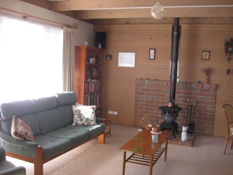 76 Potton Ave, Rosebud VIC 3939