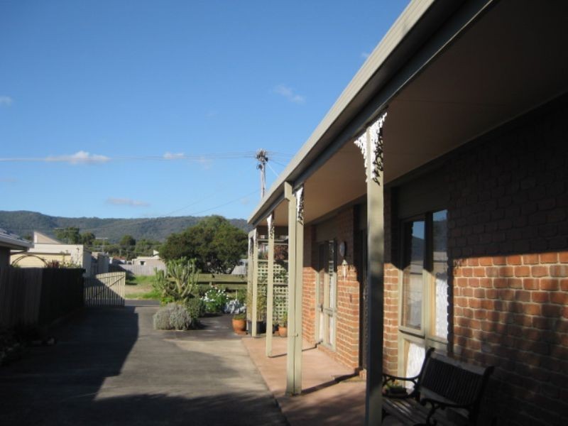 76 Potton Ave, Rosebud VIC 3939