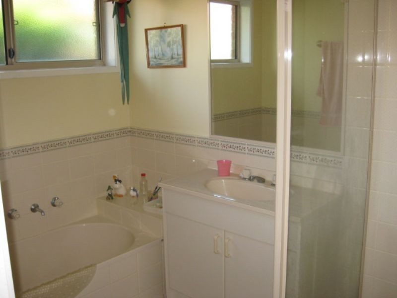 159 Third Avenue, Rosebud VIC 3939