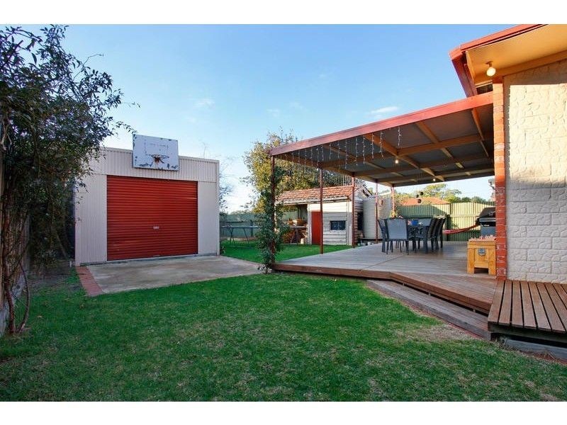 4 Coorabong Avenue, Rosebud VIC 3939