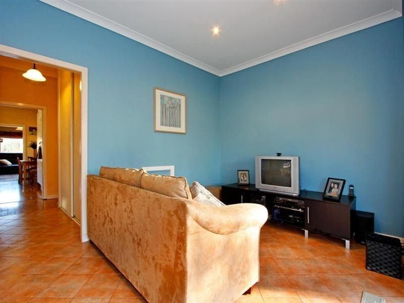 4 Coorabong Avenue, Rosebud VIC 3939