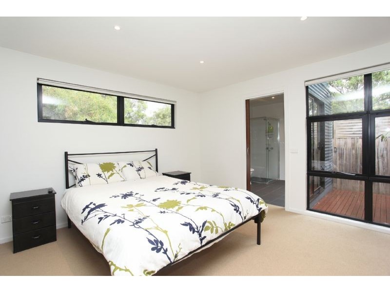 2/16 Teal Street, Rosebud West VIC 3940