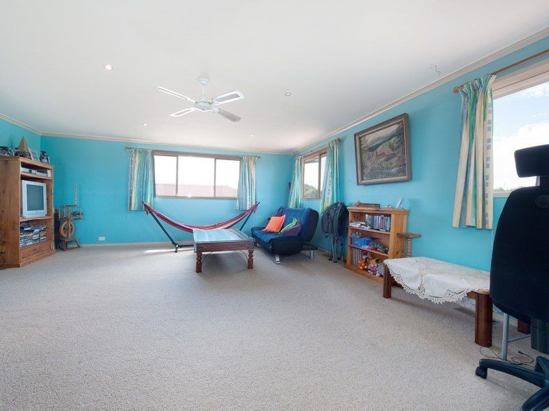 30 Whimbrel Court, Rosebud West VIC 3940