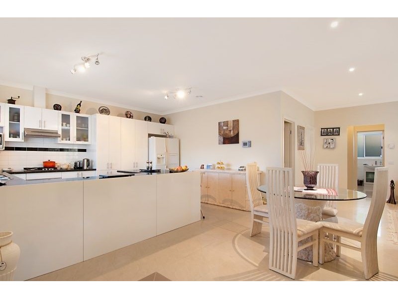 30 Hope Street, Rosebud VIC 3939