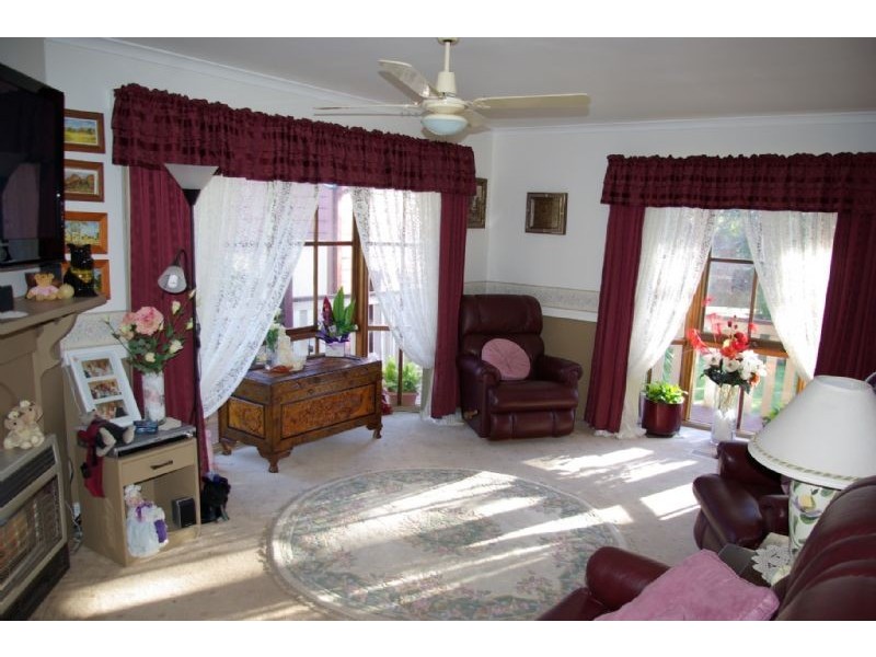 63 Sunningdale Road, Rosebud VIC 3939