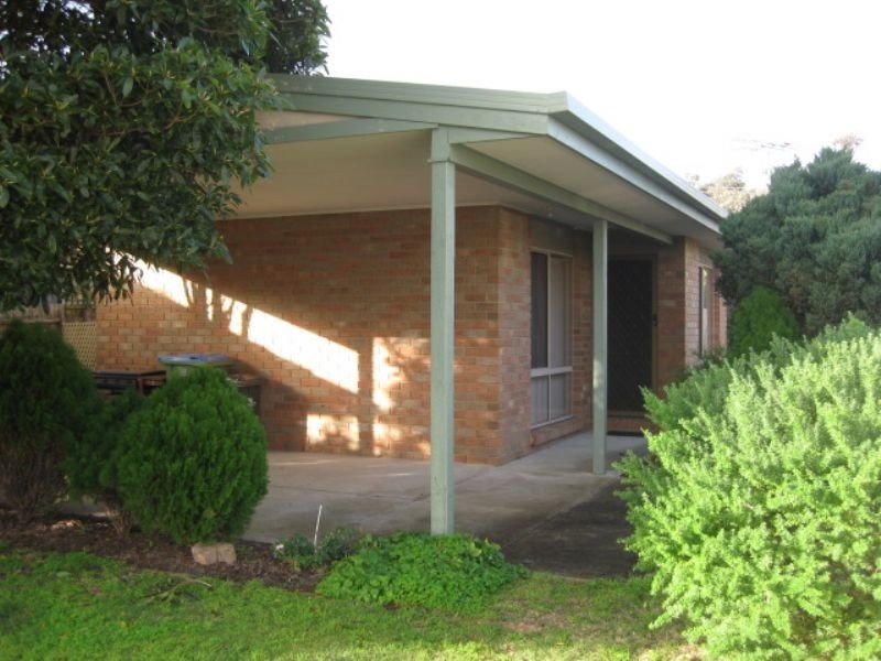 129 Third Avenue, Rosebud VIC 3939