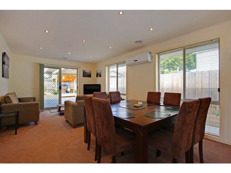 125 First Avenue, Rosebud VIC 3939