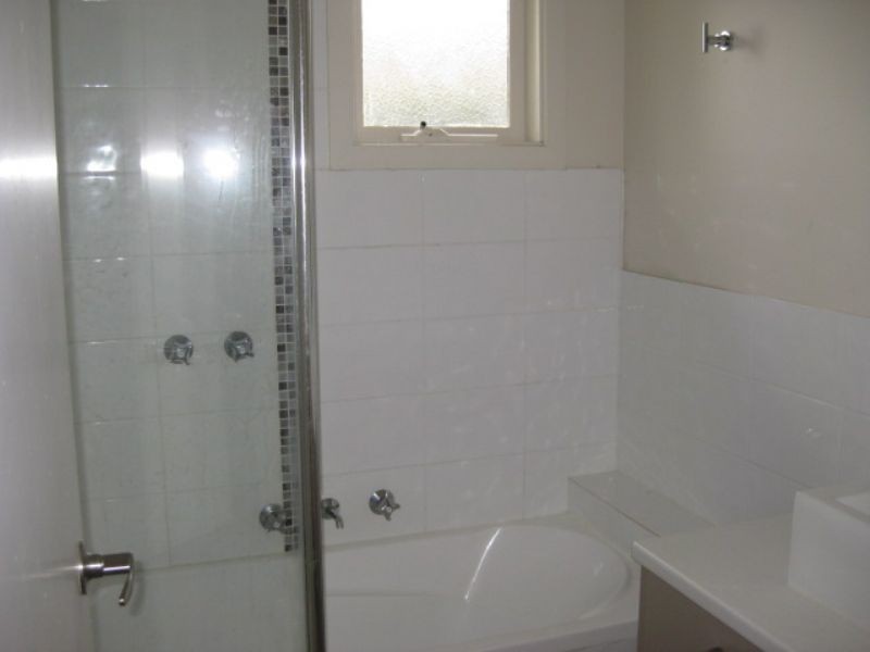 24A Nixon Street, Rosebud VIC 3939