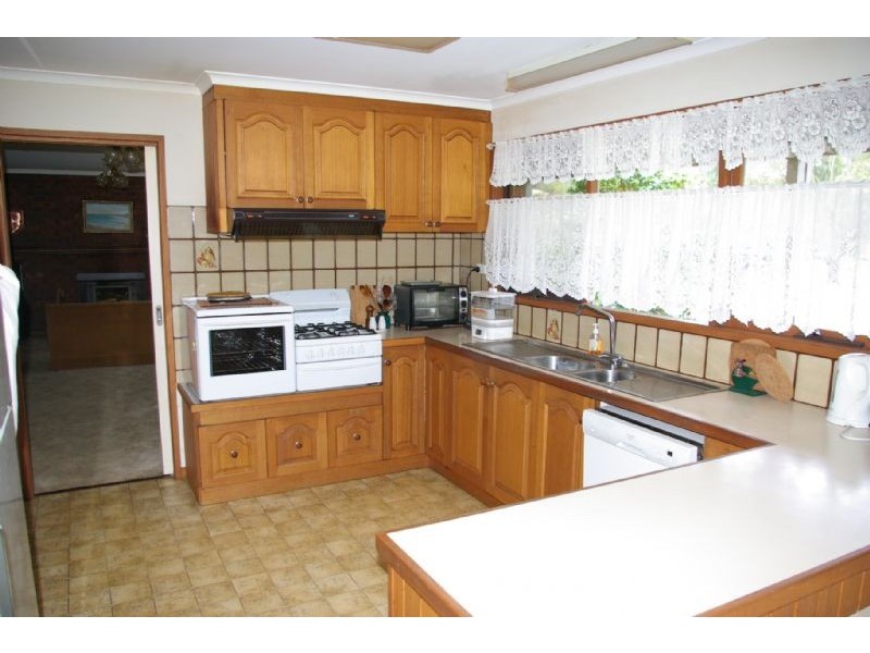 4 Grenfell Way, Rosebud VIC 3939