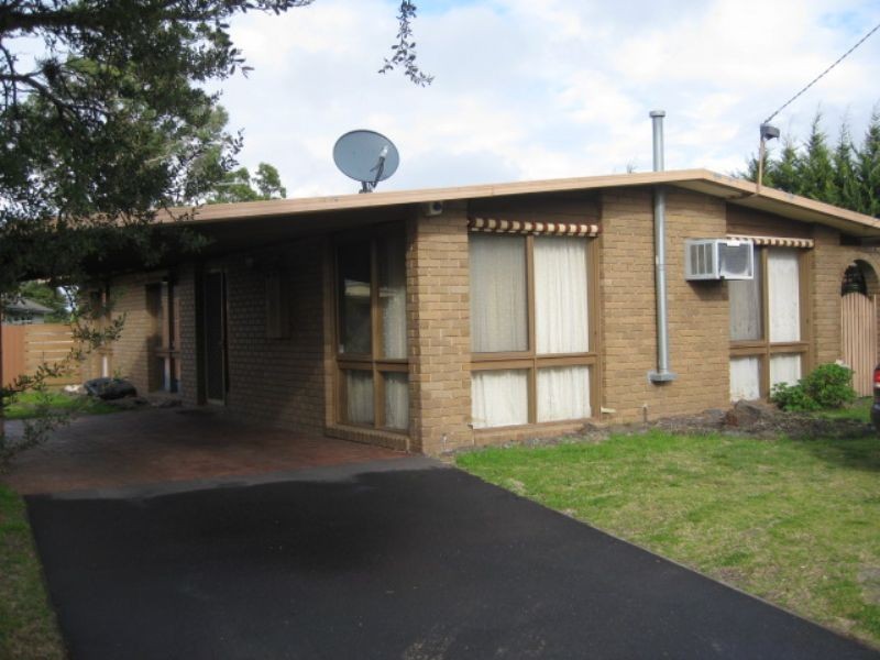 13 Sundew Avenue, Rosebud West VIC 3940