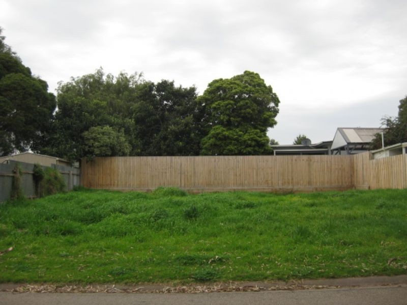 6 Seal Street, Rosebud VIC 3939