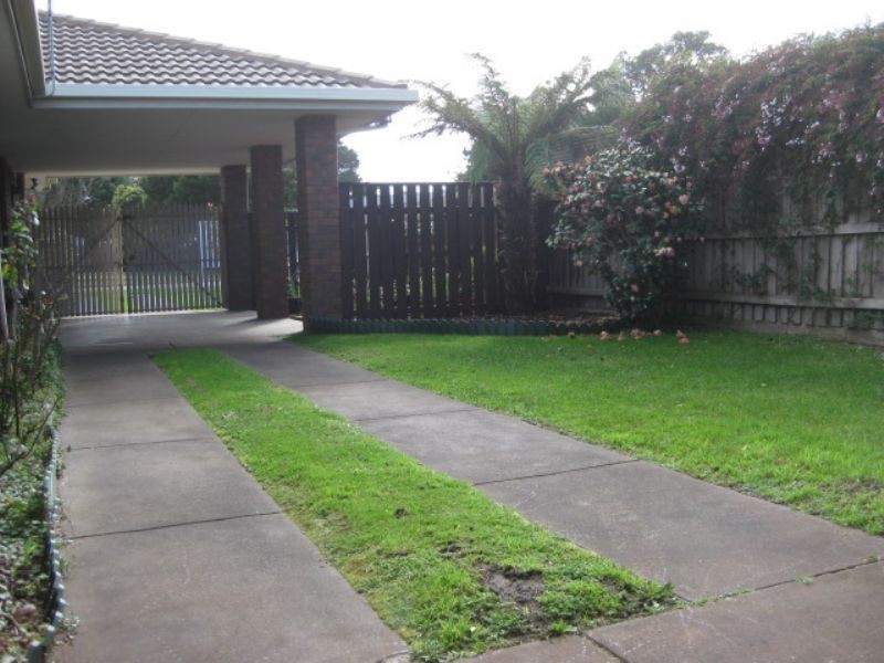 95 Cootamundra Avenue, Rosebud West VIC 3940