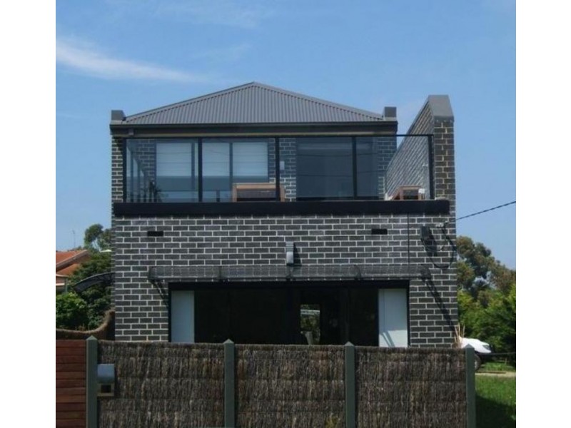 17 Leichardt Street, Mccrae VIC 3938