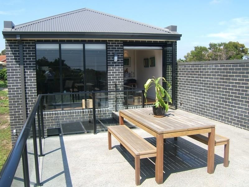 17 Leichardt Street, Mccrae VIC 3938