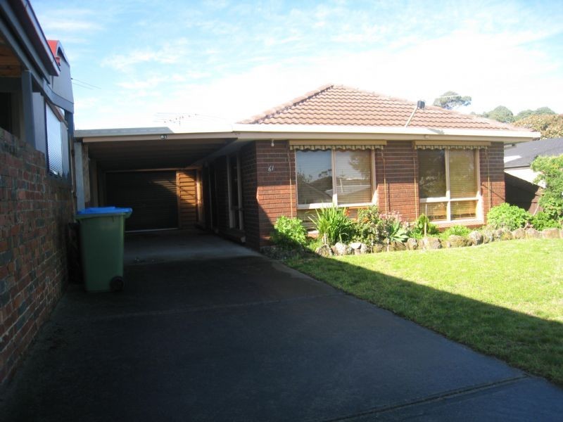 61 Fifth Avenue, Rosebud VIC 3939