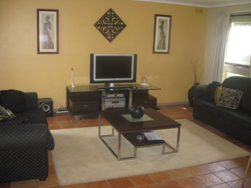 27 Johnson Street, Rosebud West VIC 3940