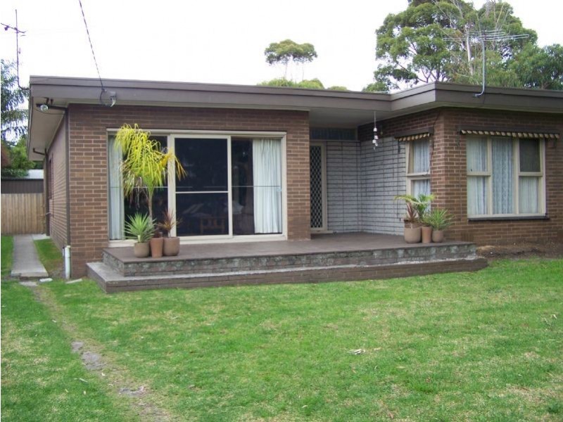 79 South Road, Rosebud VIC 3939