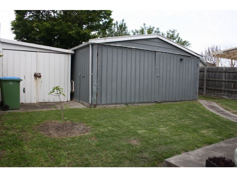 55 Fourth Avenue, Rosebud VIC 3939