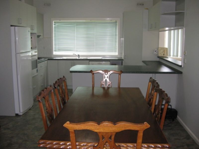 9 Thomas Street, Rosebud VIC 3939