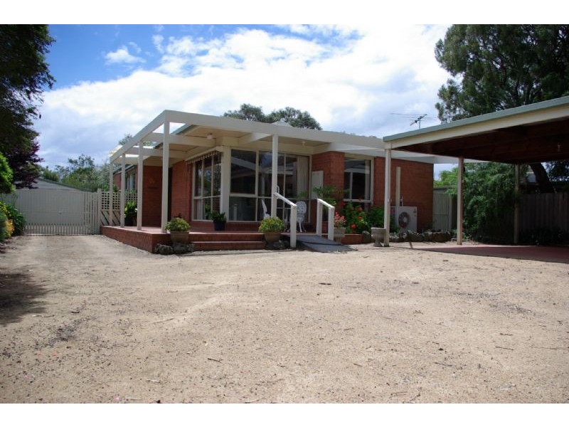 30 Nixon Street, Rosebud VIC 3939