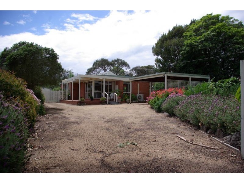 30 Nixon Street, Rosebud VIC 3939