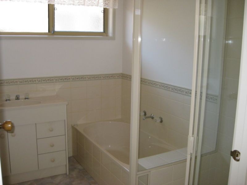 149 Third Ave, Rosebud VIC 3939