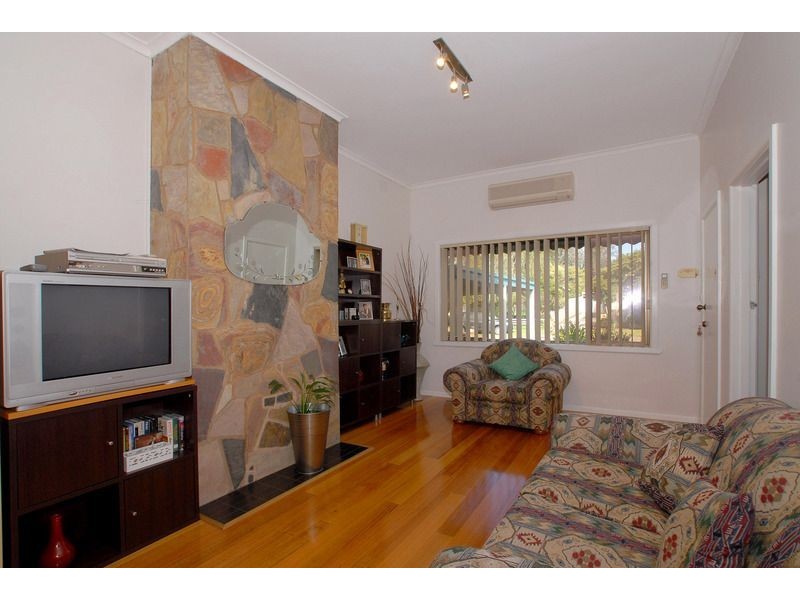 113 Ninth Avenue, Rosebud VIC 3939