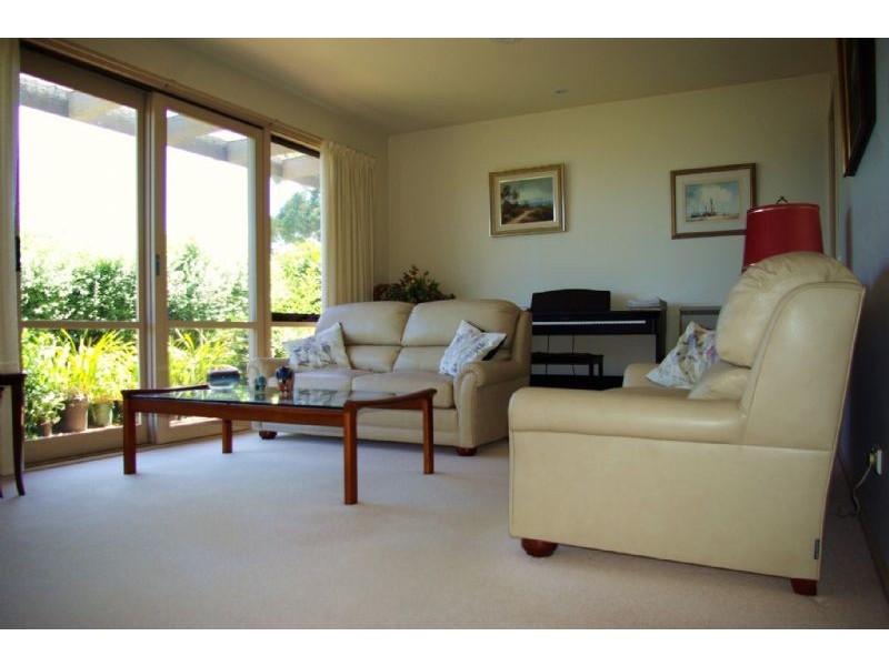 2 Parkes Street, Mccrae VIC 3938