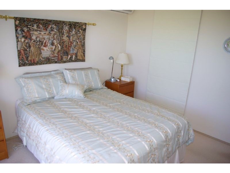 2 Parkes Street, Mccrae VIC 3938