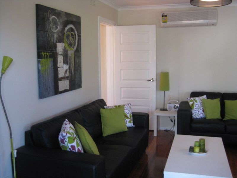 178 Ninth Avenue, Rosebud VIC 3939