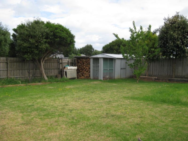 14 Coral Close, Rosebud VIC 3939