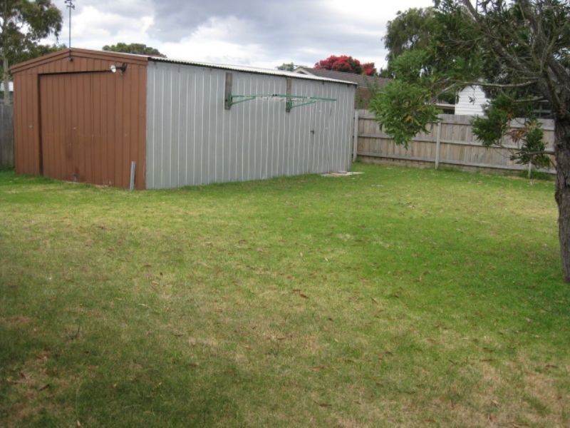 13 Sundew Avenue, Rosebud West VIC 3940