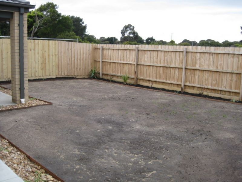 77 Wingara Drive, Rosebud VIC 3939