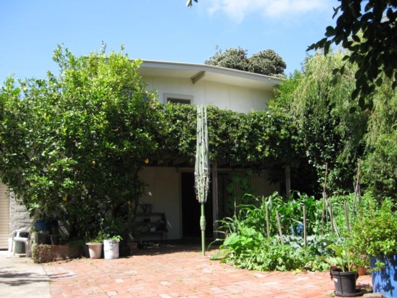 2 Cain Street, Rosebud West VIC 3940