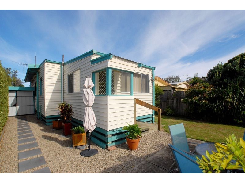 113 Ninth Avenue, Rosebud VIC 3939