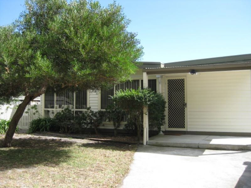 24 Orchid Avenue, Rosebud West VIC 3940