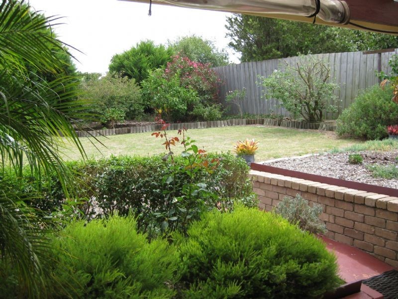 12 Bromley Street, Rosebud VIC 3939