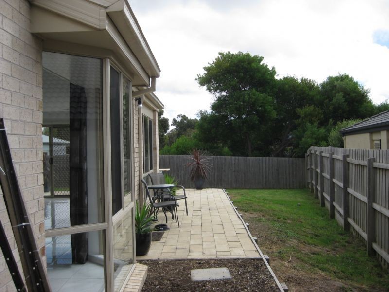 4 Greenhill Road, Rosebud VIC 3939