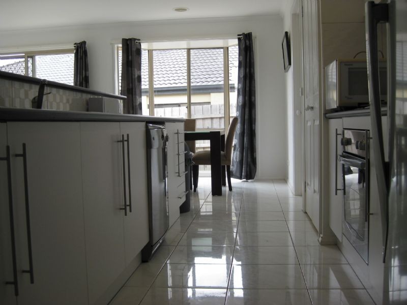 4 Greenhill Road, Rosebud VIC 3939